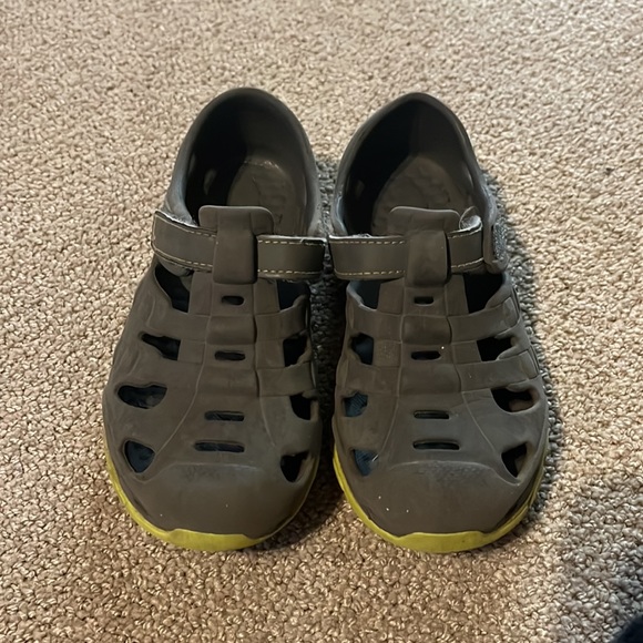 Boys water shoes - Picture 2 of 2